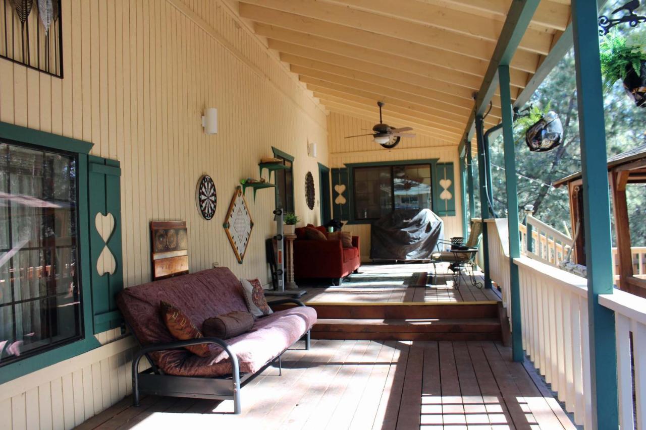 The Old Bear Bnb Pine Mountain Club Exterior photo