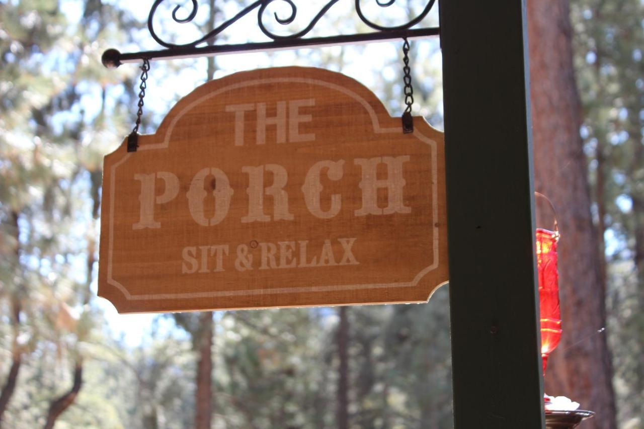 The Old Bear Bnb Pine Mountain Club Exterior photo
